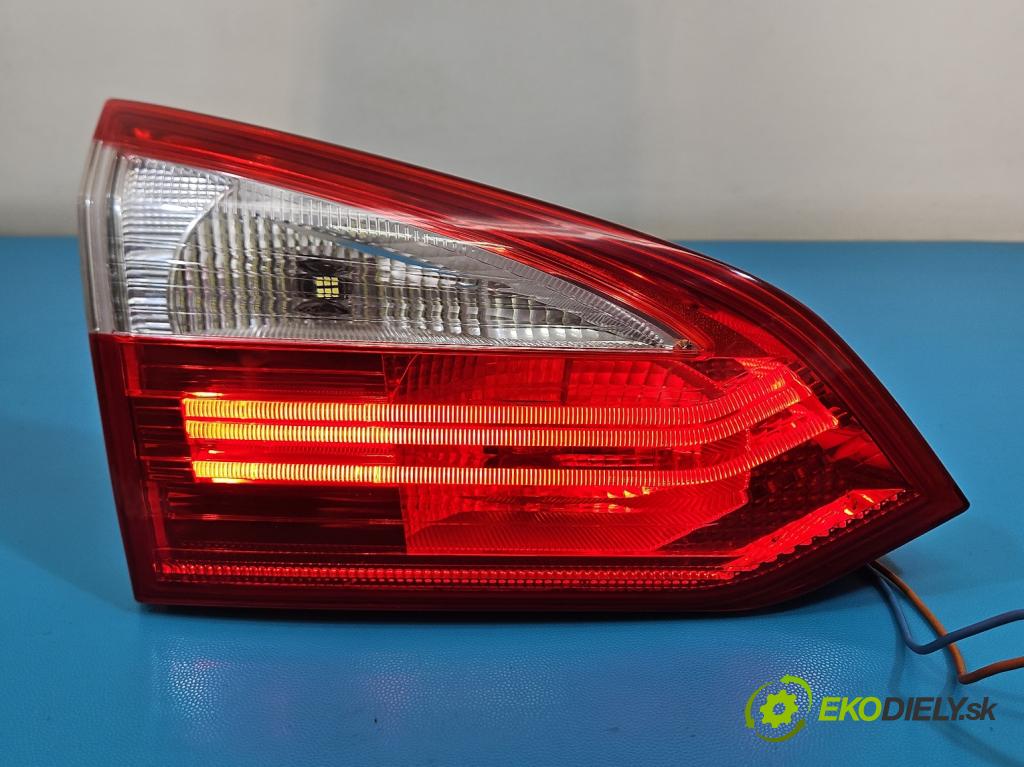Ford Focus Mk3 2010-2018 1.6 tdci 105 HP manual 77 kW 1560 cm3 5- svetlo / reflektor zadné ľavé BM51-13A603-DC (Kľučka dverí ostatné)