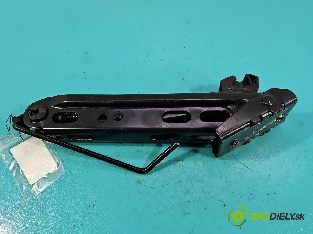 Opel Meriva A 2002-2010 1.6 16V 101 HP manual 74 kW 1598 cm3 5- mechanizmus okna automobilovy 09127172