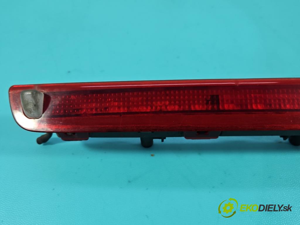 Opel Meriva A 2002-2010 1.6 16V 101 HP manual 74 kW 1598 cm3 5- světlo: stop: 13149529