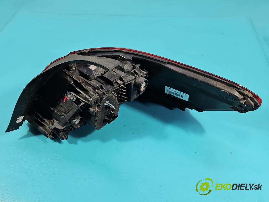 Peugeot 301 1.6 hdi 99 HP manual 73 kW 1560 cm3 4- svetlo / reflektor zadné ľavé 9817301180 (Kľučka dverí ostatné)