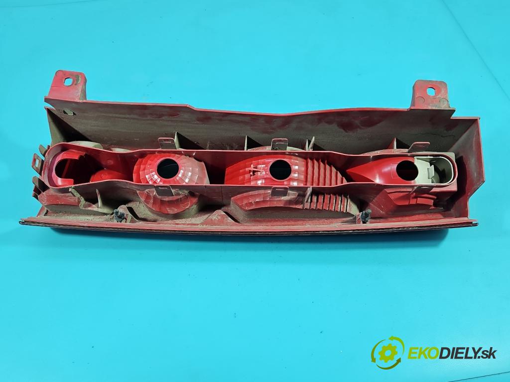 Peugeot Expert II 2006-2016 1.6 hdi 90 HP manual 66 kW 1560 cm3 5- svetlo / reflektor zadné ľavé  (Kľučka dverí ostatné)