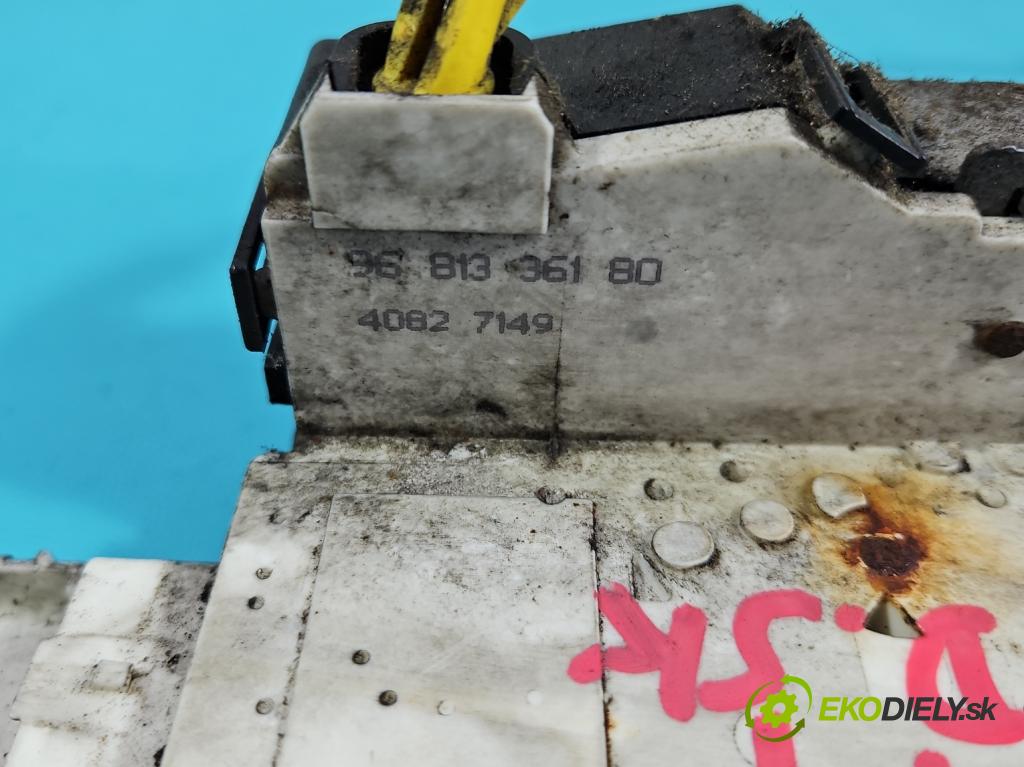 Peugeot Expert II 2006-2016 1.6 hdi 90 HP manual 66 kW 1560 cm3 5- zámok zadné pravý 9681336180