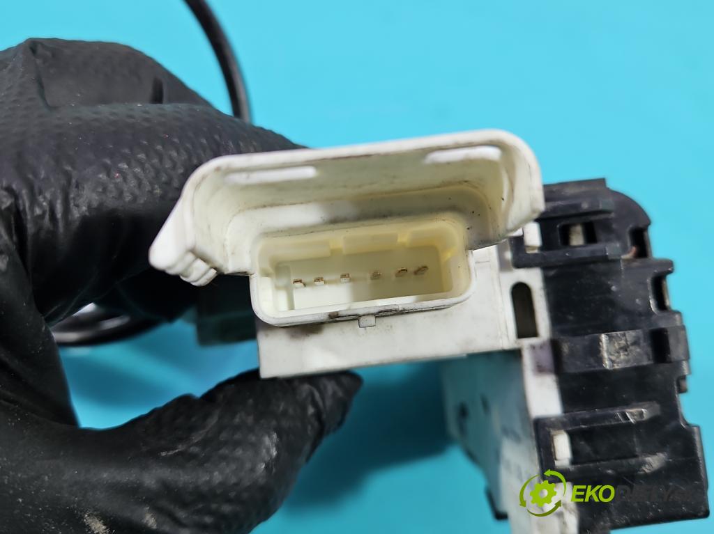 Peugeot Expert II 2006-2016 1.6 hdi 90 HP manual 66 kW 1560 cm3 5- zámok predné pravý 9681334980