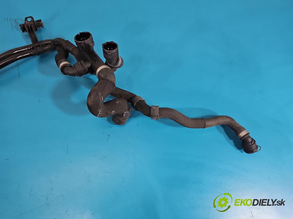 Mercedes A W177 2018- 2.0 T 306KM automatic 225 kW 1991 cm3 4- trubka systému chłodzenia A1775017501