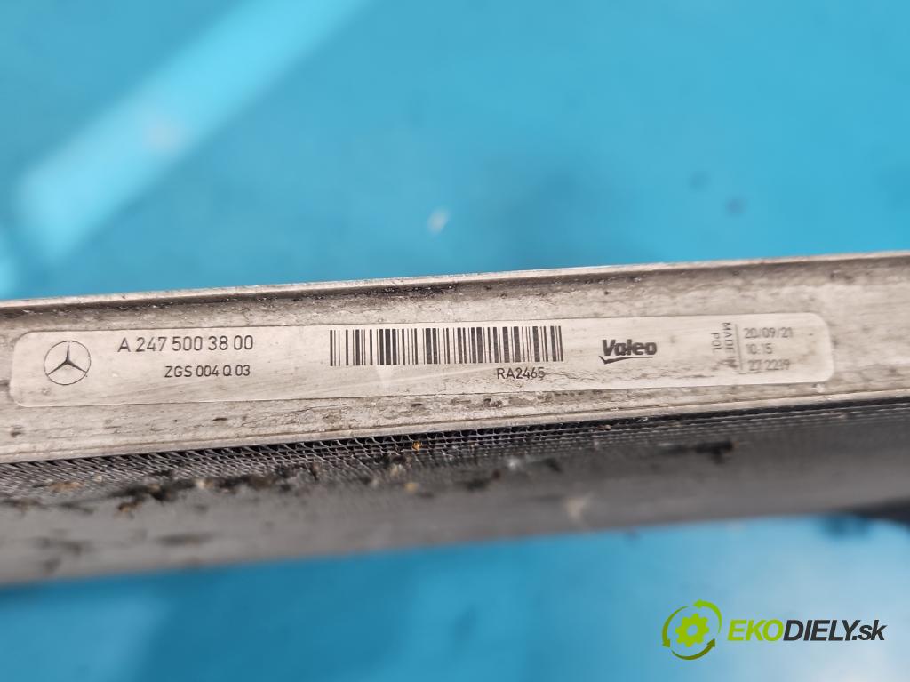 Mercedes A W177 2018- 2.0 T 306KM automatic 225 kW 1991 cm3 4- Chladič vody A2475003800 (Vodní chladič)