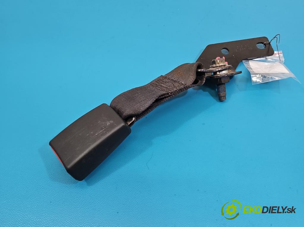 Hyundai Santa Fe III 2012–2018 2.4 GDI 190 HP automatic 140 kW 2359 cm3 5- pas bezpečnosť: zadné stredný 34158213