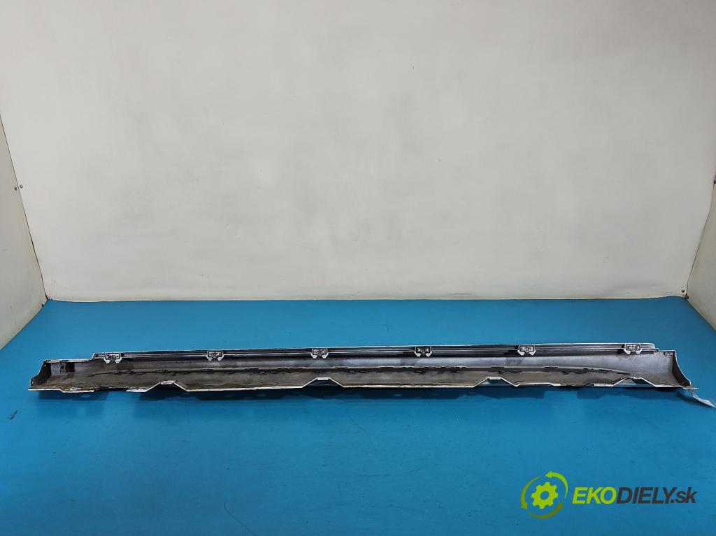 Mercedes A W177 2018- 2.0 T 306KM automatic 225 kW 1991 cm3 4- lišta práh: pravé A1776901601 (Prahová lišta)