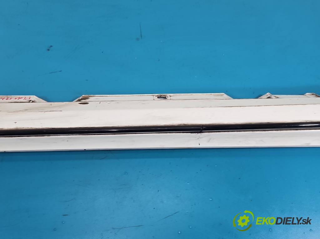 Mercedes A W177 2018- 2.0 T 306KM automatic 225 kW 1991 cm3 4- lišta práh: pravé A1776901601 (Prahová lišta)