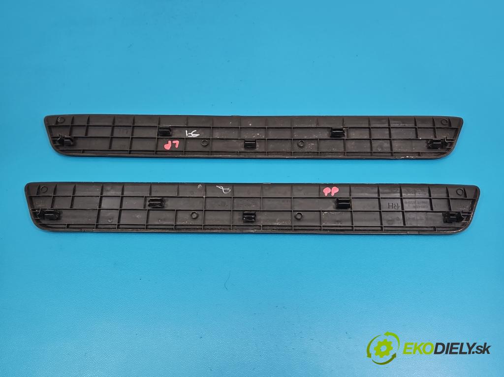 Hyundai Santa Fe III 2012–2018 2.4 GDI 190 hp automatic 140 kW 2359 cm3 5- lišta práh: levé 85873-4Z000 (Prahová lišta)