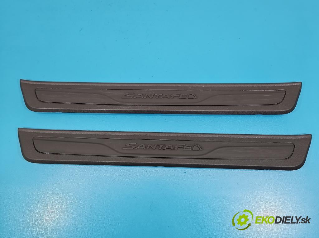 Hyundai Santa Fe III 2012–2018 2.4 GDI 190 hp automatic 140 kW 2359 cm3 5- lišta práh: levé 85873-4Z000 (Prahová lišta)