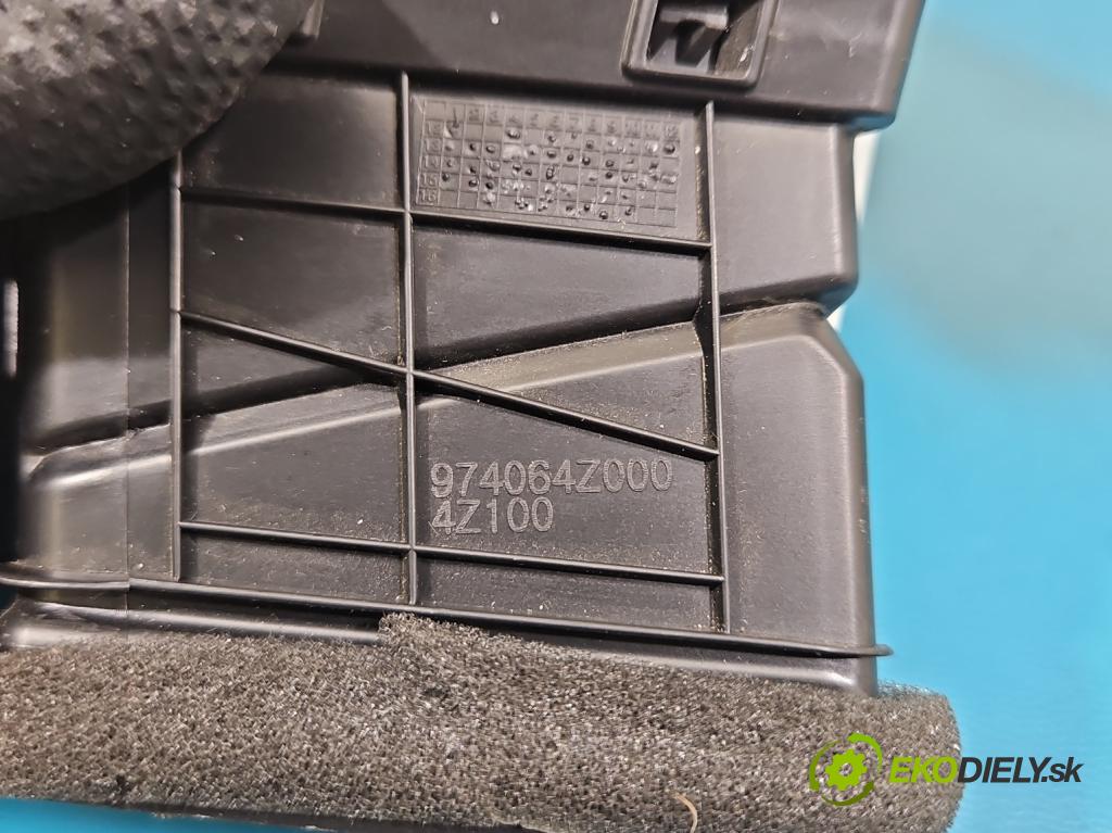 Hyundai Santa Fe III 2012–2018 2.4 GDI 190 HP automatic 140 kW 2359 cm3 5- Mřížka: kúrenia ostatné 974064Z000