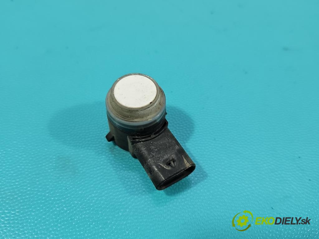 Mercedes A W177 2018- 2.0 T 306KM automatic 225 kW 1991 cm3 4- snímač parkování A0009055504