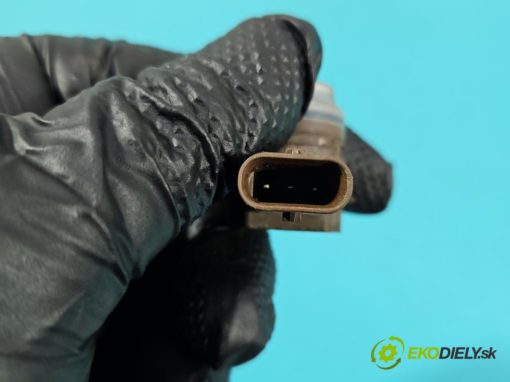 Mercedes A W177 2018- 2.0 T 306KM automatic 225 kW 1991 cm3 4- snímač parkovaní: A0009055604