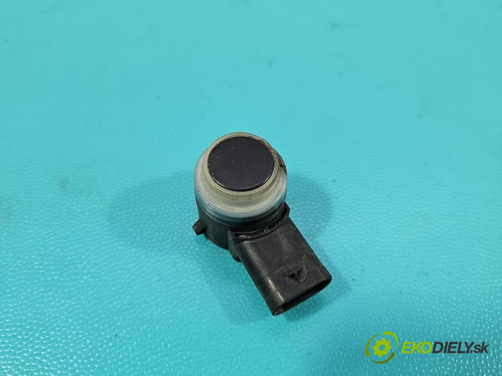 Mercedes A W177 2018- 2.0 T 306KM automatic 225 kW 1991 cm3 4- snímač parkování A0009055504