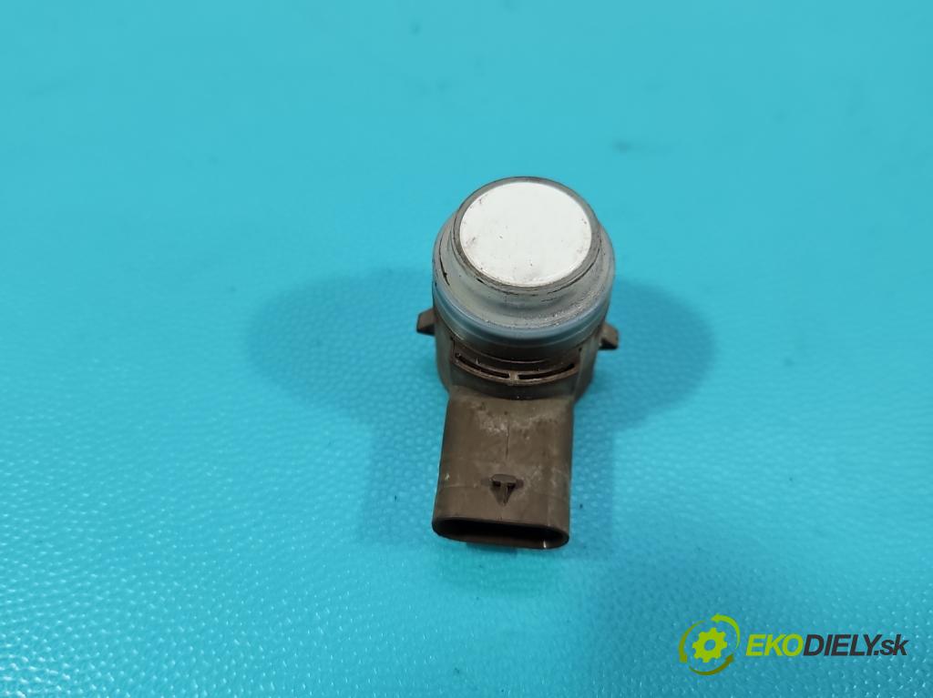 Mercedes A W177 2018- 2.0 T 306KM automatic 225 kW 1991 cm3 4- snímač parkování A0009055604