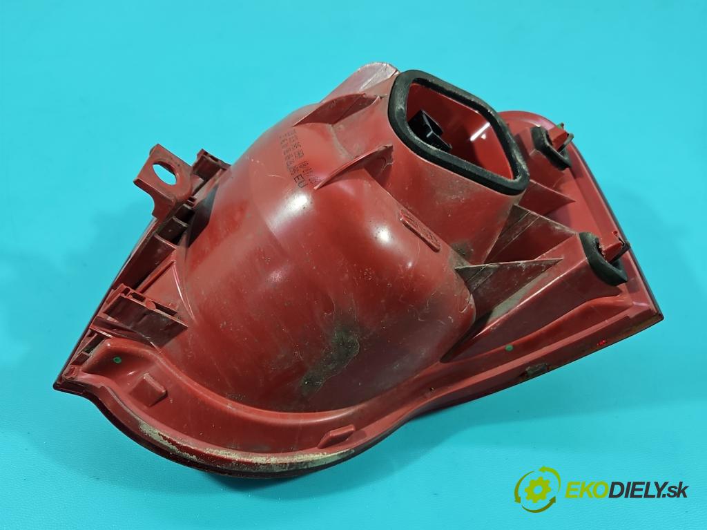 Vw Passat B6 2005-2010 1.9 tdi 105 hp manual 77 kW 1896 cm3 5- světlo zadní levé 3C9945095N (Klika dveří ostatní)