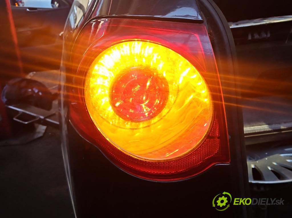 Vw Passat B6 2005-2010 1.9 tdi 105 hp manual 77 kW 1896 cm3 5- světlo zadní levé 3C9945095N (Klika dveří ostatní)