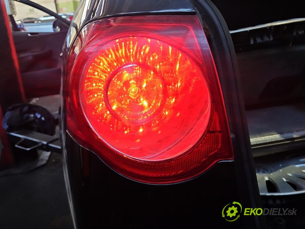 Vw Passat B6 2005-2010 1.9 tdi 105 hp manual 77 kW 1896 cm3 5- světlo zadní levé 3C9945095N (Klika dveří ostatní)