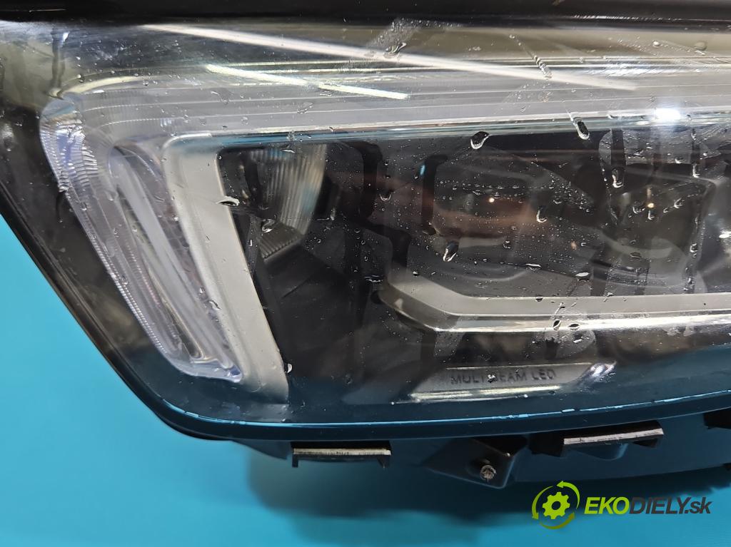 Mercedes A W177 2018- 2.0 T 306KM automatic 225 kW 1991 cm3 4- světlo levý A1779062505 (Klika dveří ostatní)