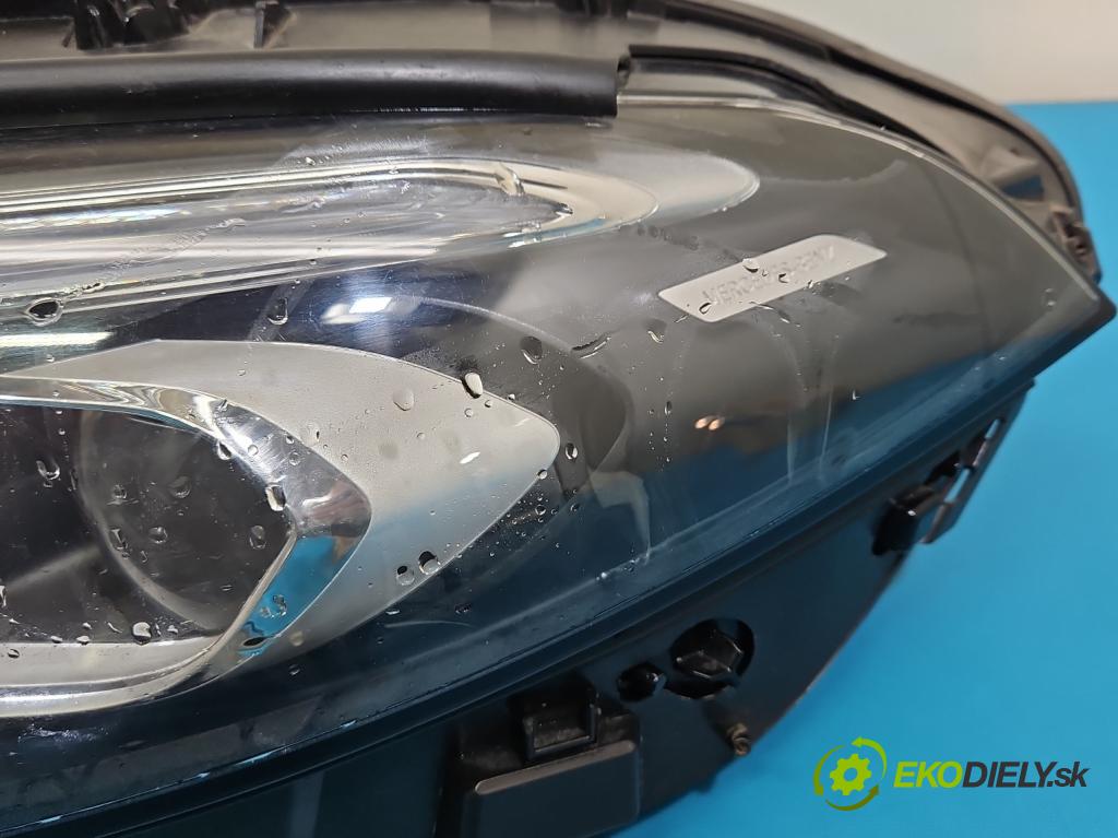 Mercedes A W177 2018- 2.0 T 306KM automatic 225 kW 1991 cm3 4- světlo levý A1779062505 (Klika dveří ostatní)