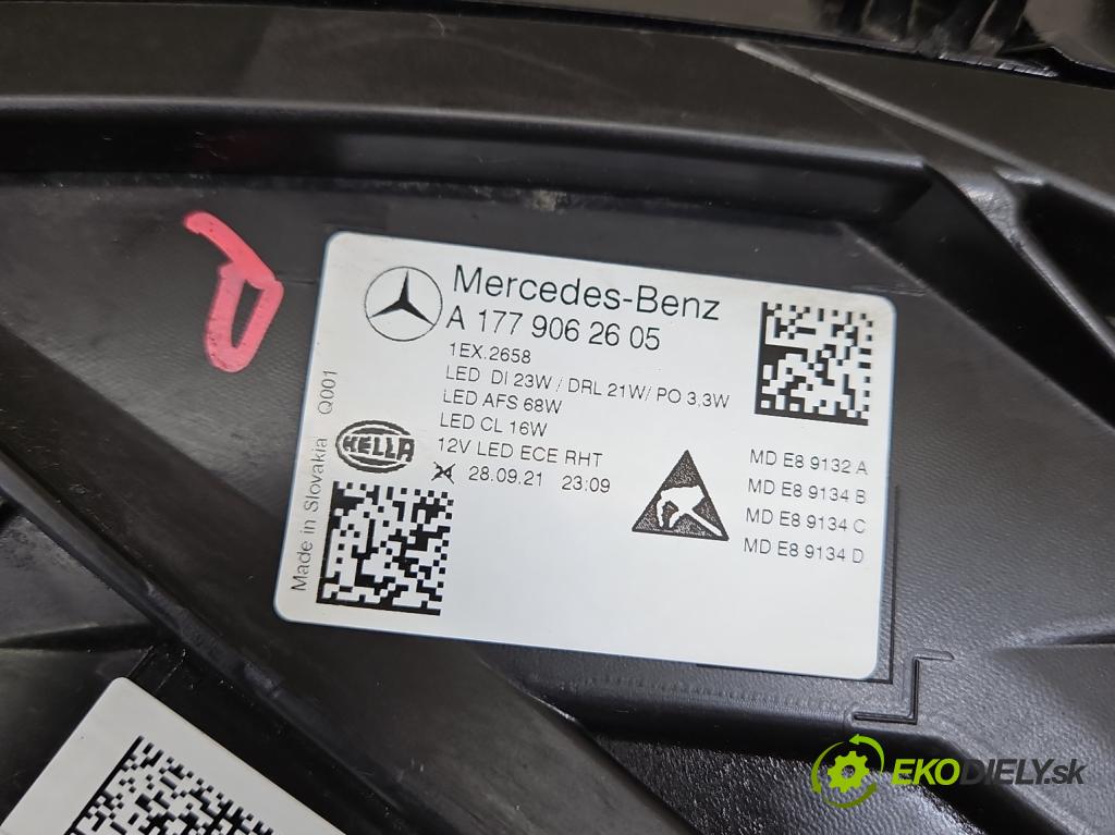Mercedes A W177 2018- 2.0 T 306KM automatic 225 kW 1991 cm3 4- světlo pravý A1779062605 (Pravé přední světlo)