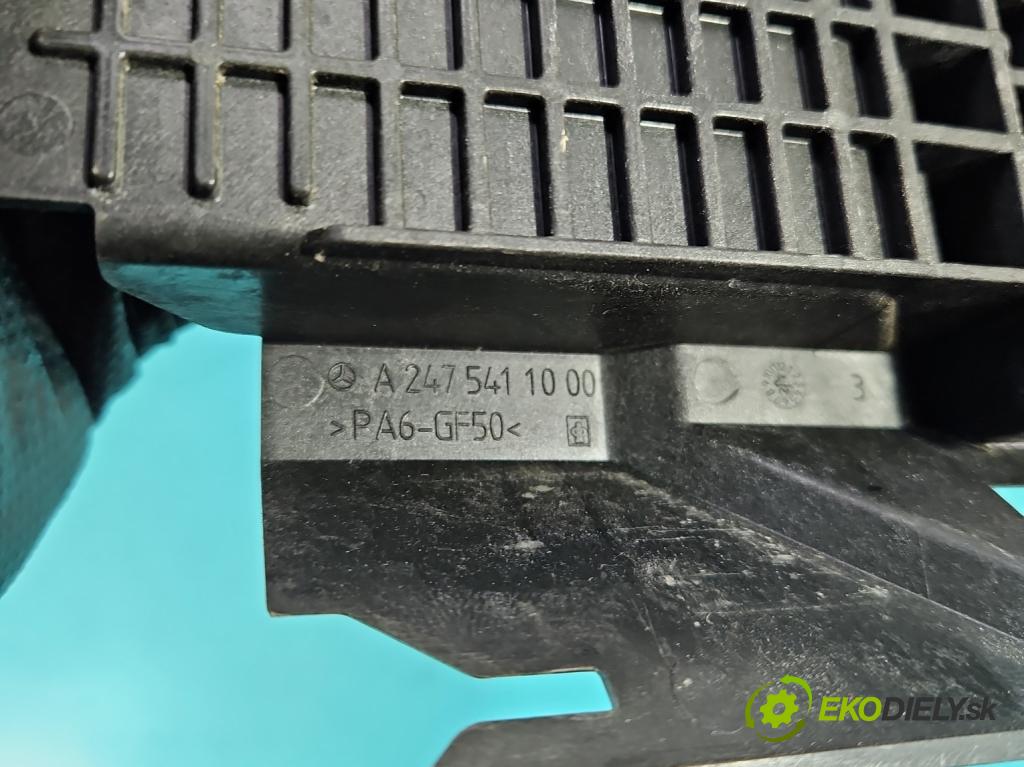 Mercedes A W177 2018- 2.0 T 306KM automatic 225 kW 1991 cm3 4- kryt plast A2475411000