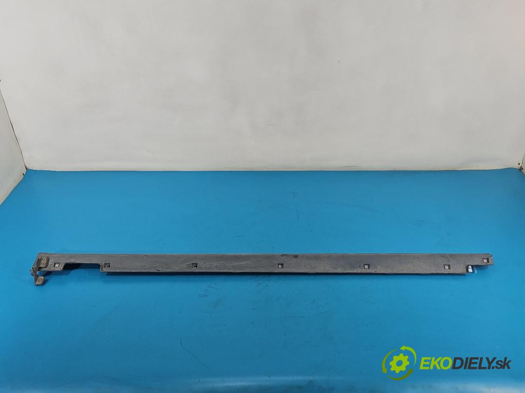 Hyundai Santa Fe III 2012–2018 2.4 GDI 190 HP automatic 140 kW 2359 cm3 5- lišta práh: pravé 87752-4Z000 (Lišta prahová)