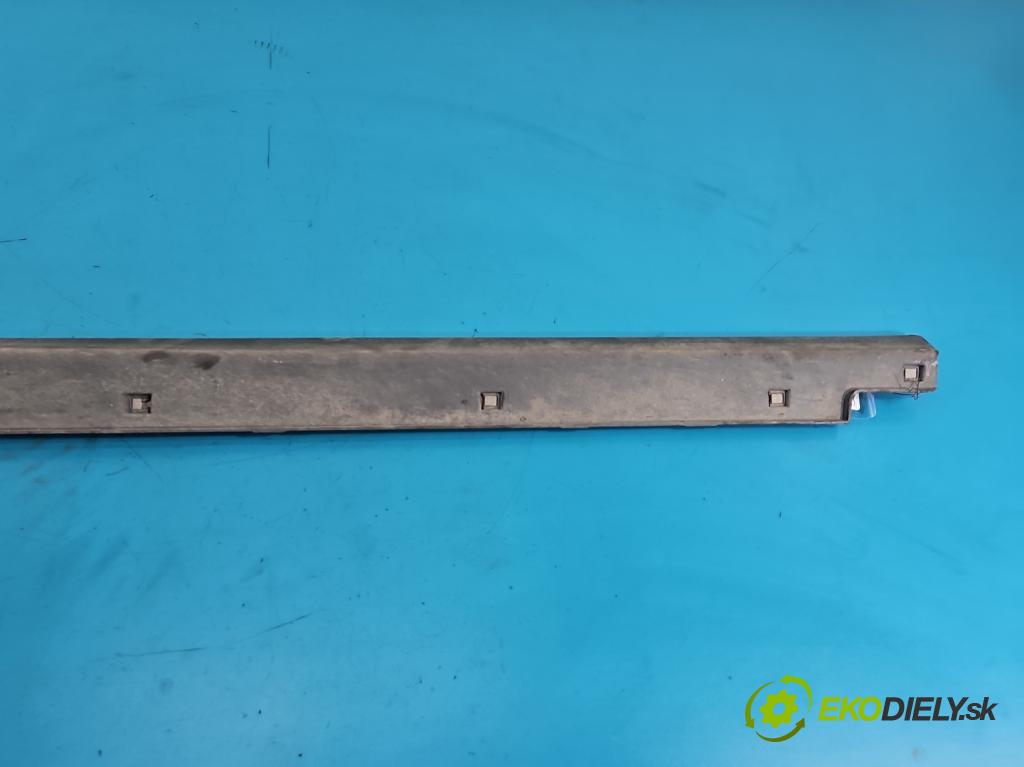 Hyundai Santa Fe III 2012–2018 2.4 GDI 190 hp automatic 140 kW 2359 cm3 5- lišta práh: pravé 87752-4Z000 (Prahová lišta)