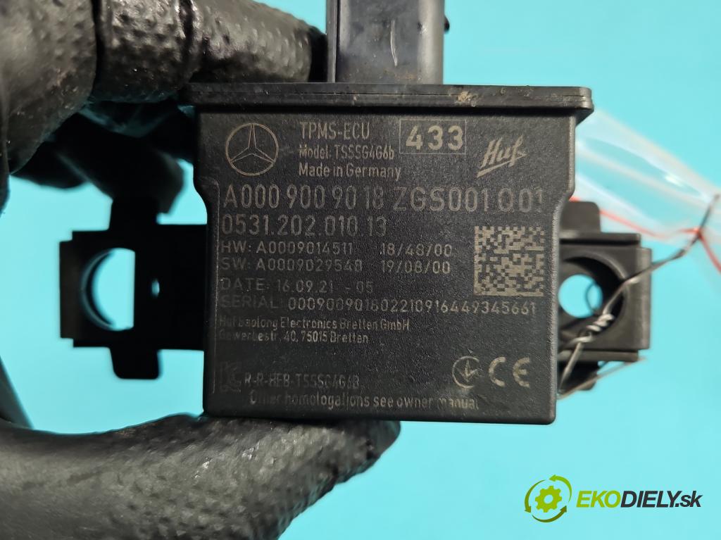 Mercedes A W177 2018- 2.0 T 306KM automatic 225 kW 1991 cm3 4- riadiaca jednotka ostatné A0009009018