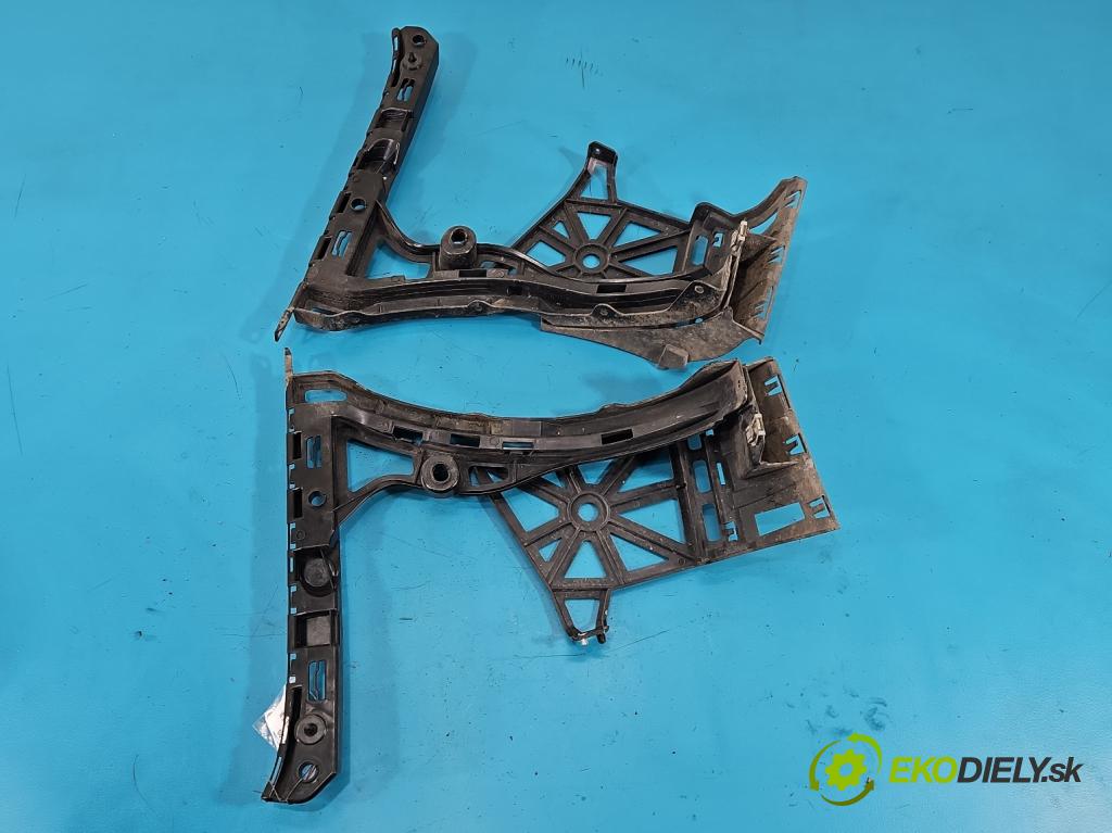 Mercedes A W177 2018- 2.0 T 306KM automatic 225 kW 1991 cm3 4- Boty: nárazníku zadní levý A1778850900