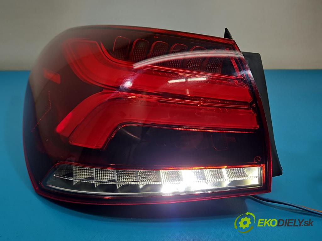 Mercedes A W177 2018- 2.0 T 306KM automatic 225 kW 1991 cm3 4- svetlo / reflektor zadné ľavé A1779066900 (Kľučka dverí ostatné)