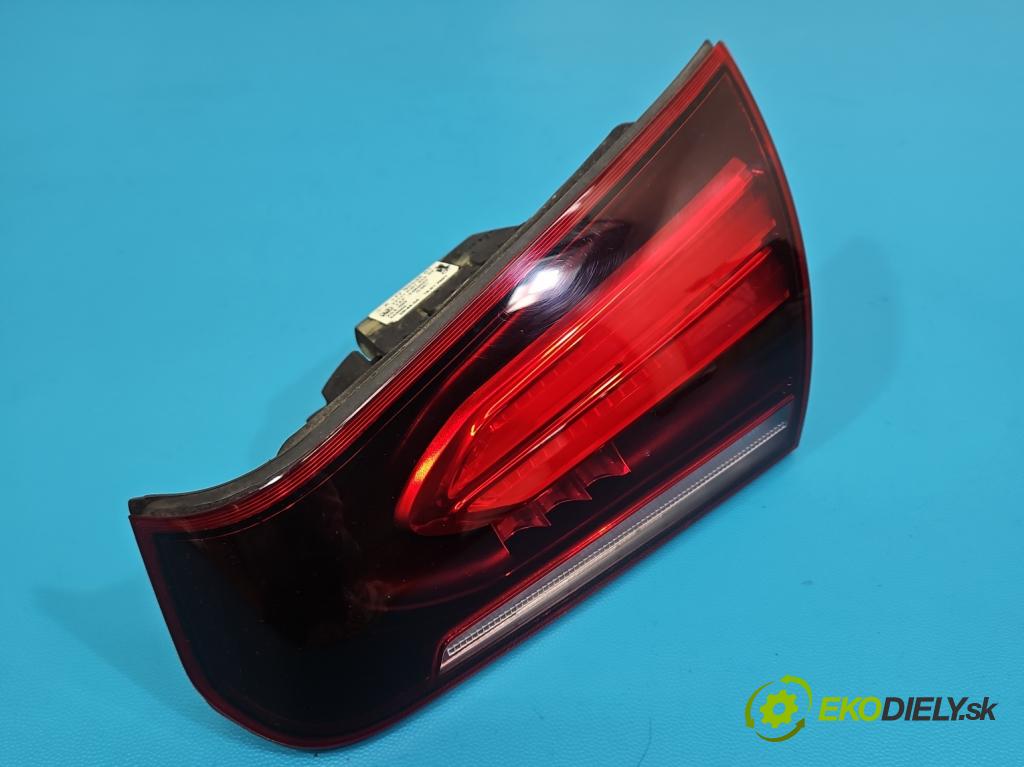 Mercedes A W177 2018- 2.0 T 306KM automatic 225 kW 1991 cm3 4- svetlo / reflektor zadné pravé A1779063601 (Kľučka dverí ostatné)