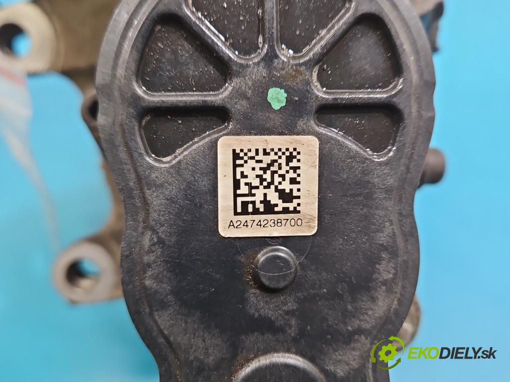 Mercedes A W177 2018- 2.0 T 306KM automatic 225 kW 1991 cm3 4- brzdič zadné ľavý A2474238700 (Kľučka dverí ostatné)