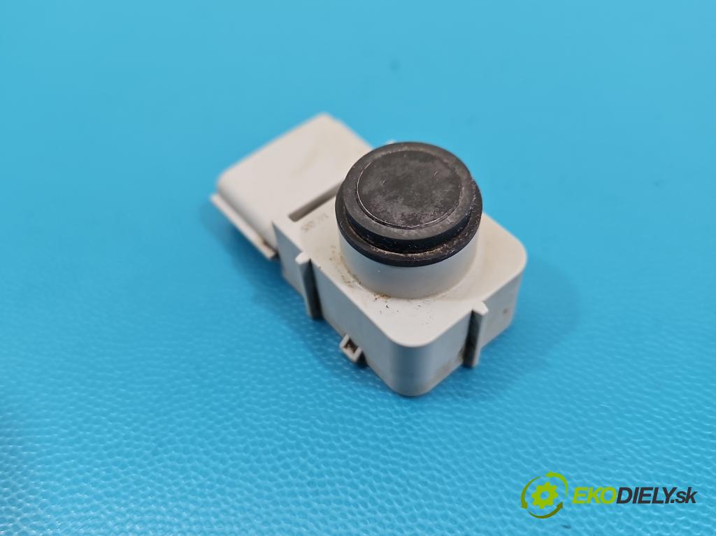 Hyundai Santa Fe III 2012–2018 2.4 GDI 190 hp automatic 140 kW 2359 cm3 5- snímač parkování 95720-2W100