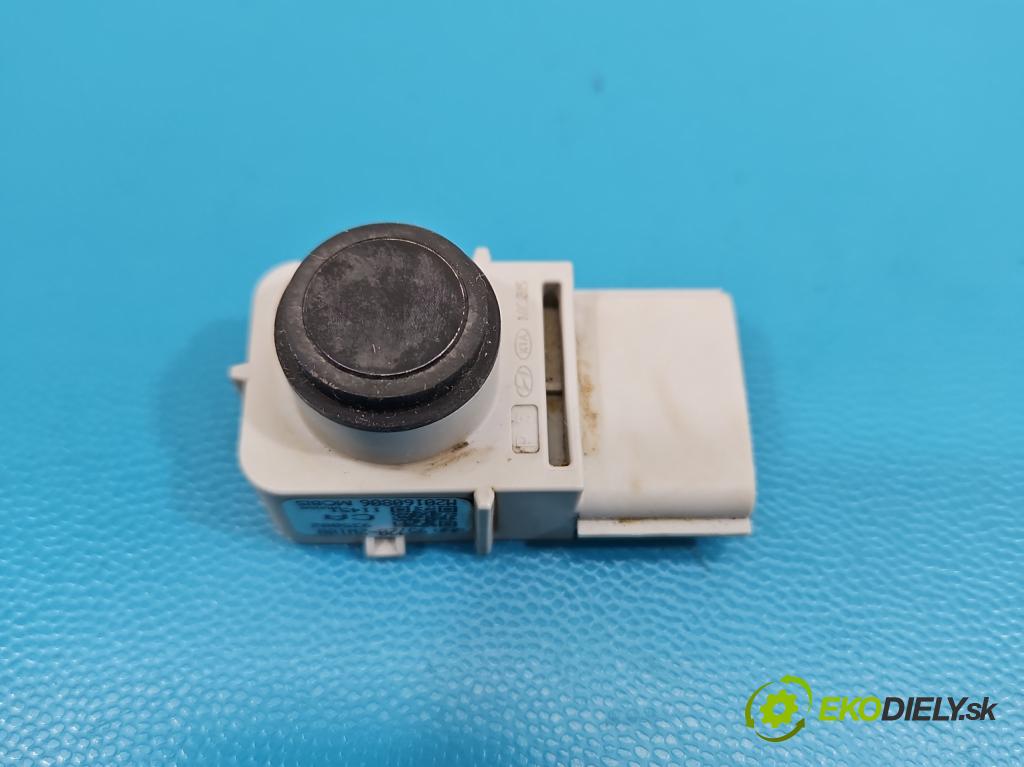 Hyundai Santa Fe III 2012–2018 2.4 GDI 190 hp automatic 140 kW 2359 cm3 5- snímač parkování 95720-2W100