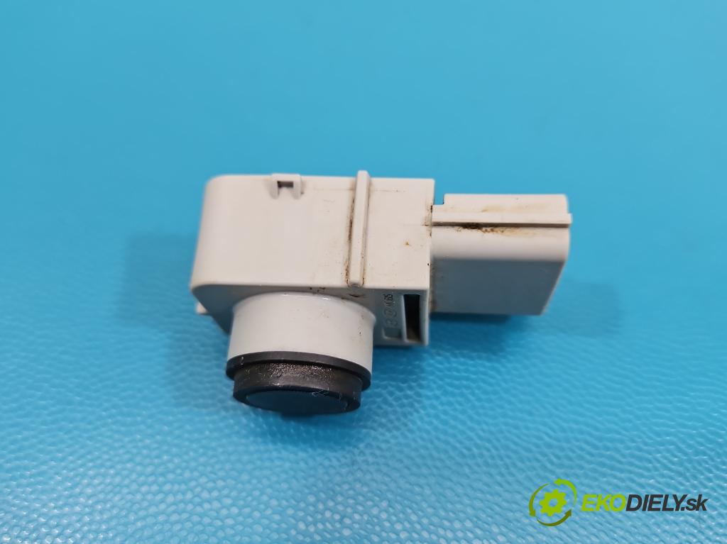 Hyundai Santa Fe III 2012–2018 2.4 GDI 190 HP automatic 140 kW 2359 cm3 5- snímač parkovaní: 95720-2W100