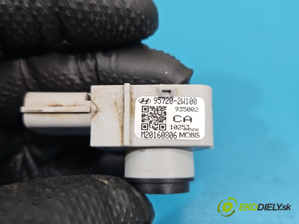 Hyundai Santa Fe III 2012–2018 2.4 GDI 190 hp automatic 140 kW 2359 cm3 5- snímač parkování 95720-2W100