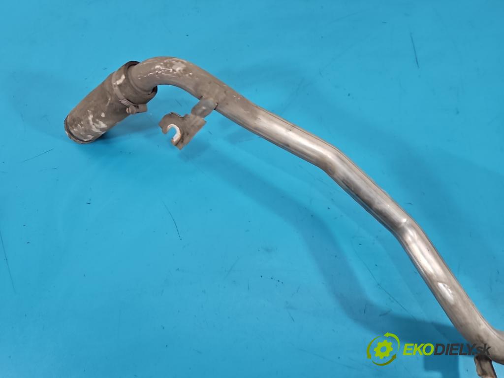 Mercedes A W177 2018- 2.0 T 306KM automatic 225 kW 1991 cm3 4- Nalievacie hrdlo: palivo A1774701700