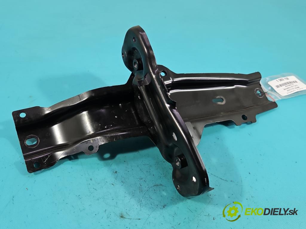 Mercedes A W177 2018- 2.0 T 306KM automatic 225 kW 1991 cm3 4- Upevnenie: A1776265300