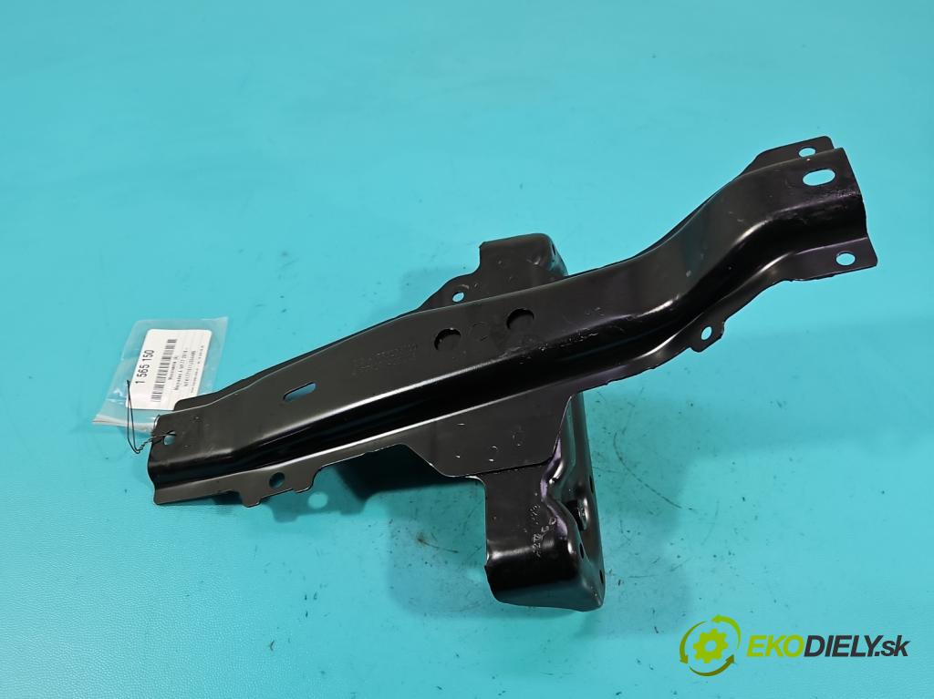 Mercedes A W177 2018- 2.0 T 306KM automatic 225 kW 1991 cm3 4- Upevnenie: A1776265300