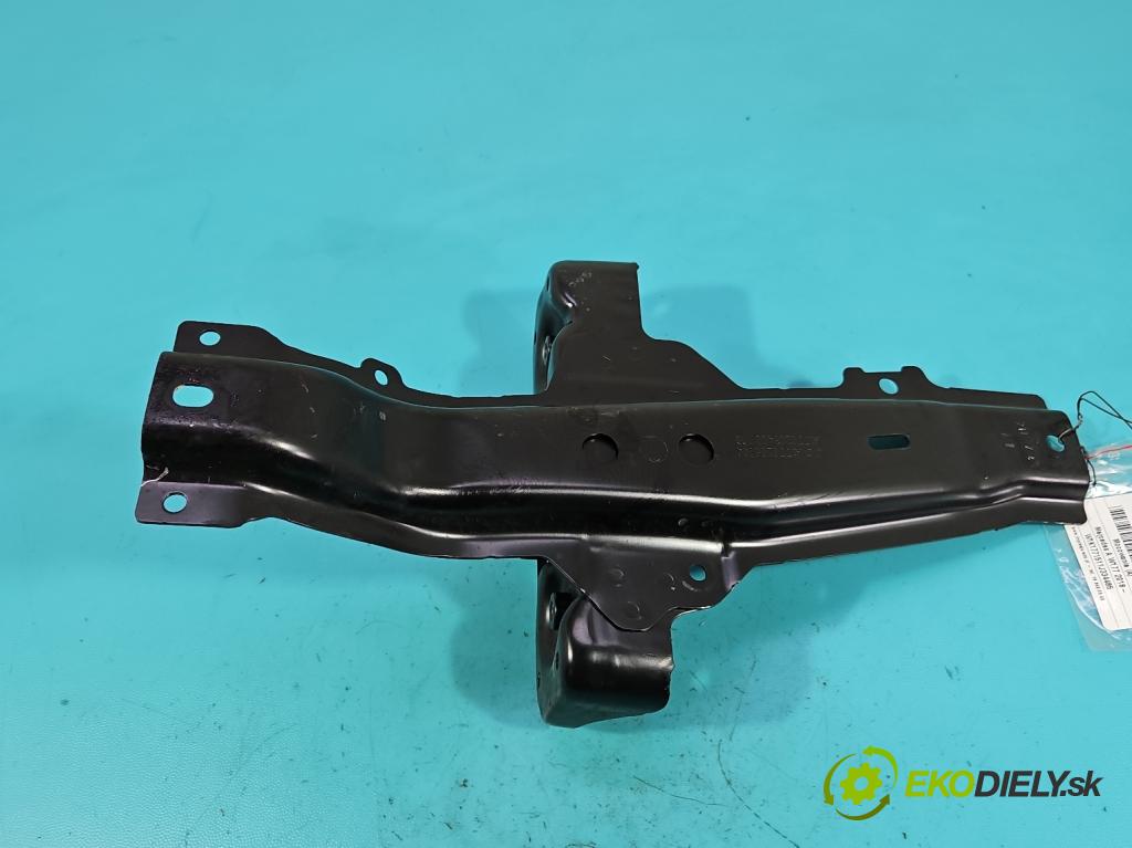 Mercedes A W177 2018- 2.0 T 306KM automatic 225 kW 1991 cm3 4- Upevnenie: A1776265300