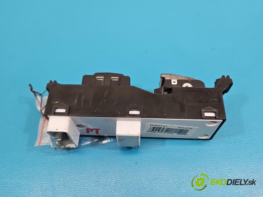 Hyundai Santa Fe III 2012–2018 2.4 GDI 190 HP automatic 140 kW 2359 cm3 5- prepínač okien spätných zrkadiel 93580-2W101