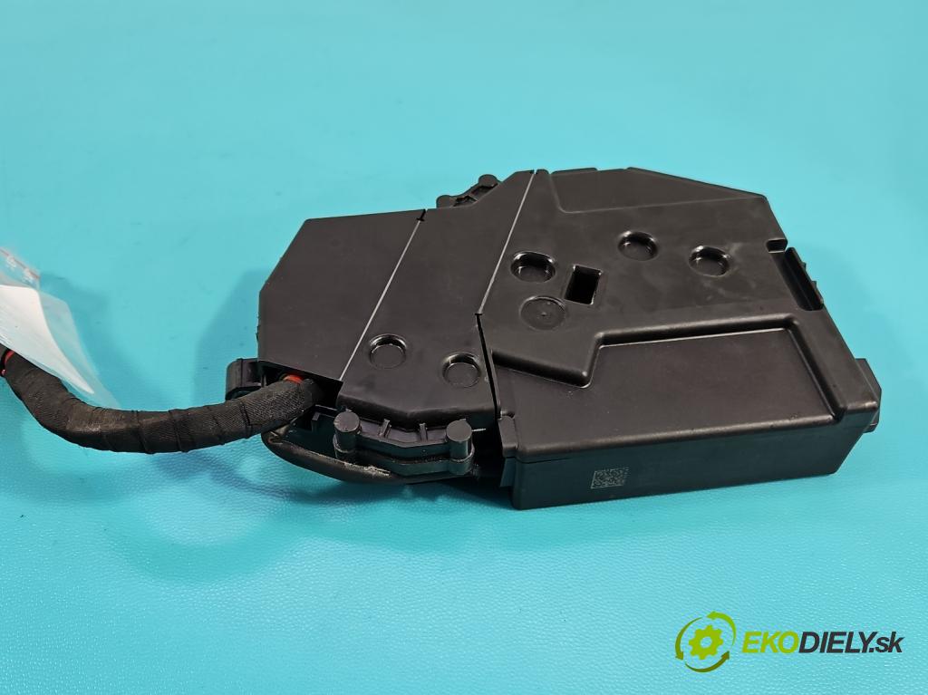 Mercedes A W177 2018- 2.0 T 306KM automatic 225 kW 1991 cm3 4- riadiaca jednotka ostatné A1775404007