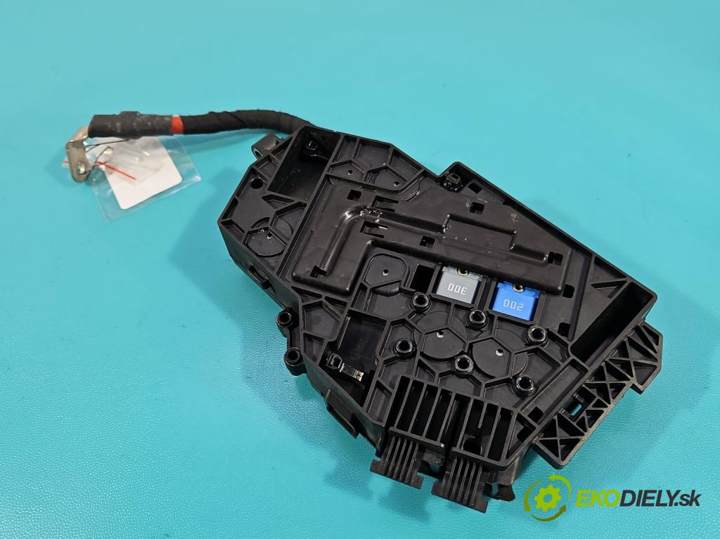 Mercedes A W177 2018- 2.0 T 306KM automatic 225 kW 1991 cm3 4- riadiaca jednotka ostatné A1775404007