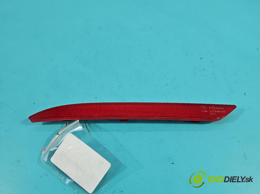 Mercedes A W177 2018- 2.0 T 306KM automatic 225 kW 1991 cm3 4- Odraz: A2228200774