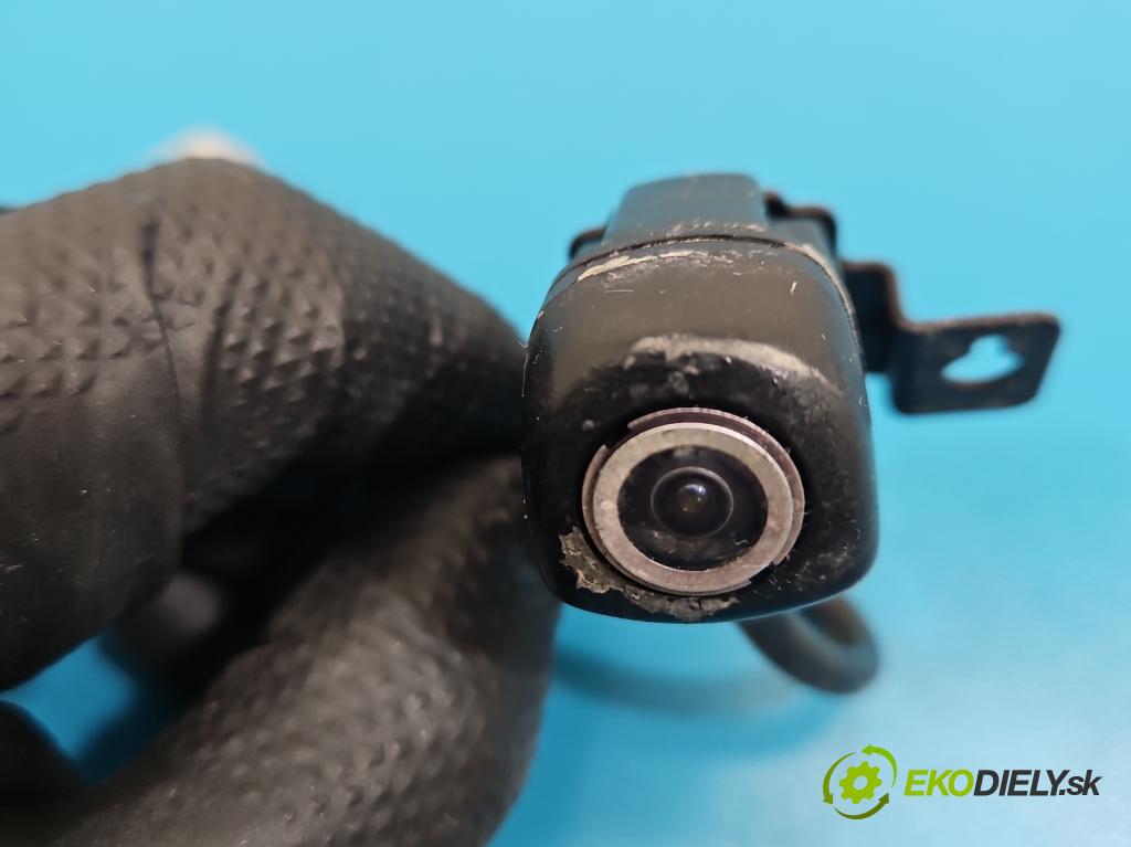 Hyundai Santa Fe III 2012–2018 2.4 GDI 190 HP automatic 140 kW 2359 cm3 5- Kamera cúvania 957602W631