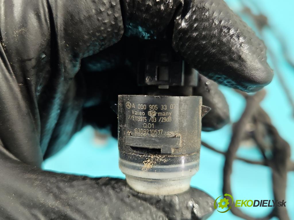 Mercedes A W177 2018- 2.0 T 306KM automatic 225 kW 1991 cm3 4- Zväzok: nárazník zadné A1775400630