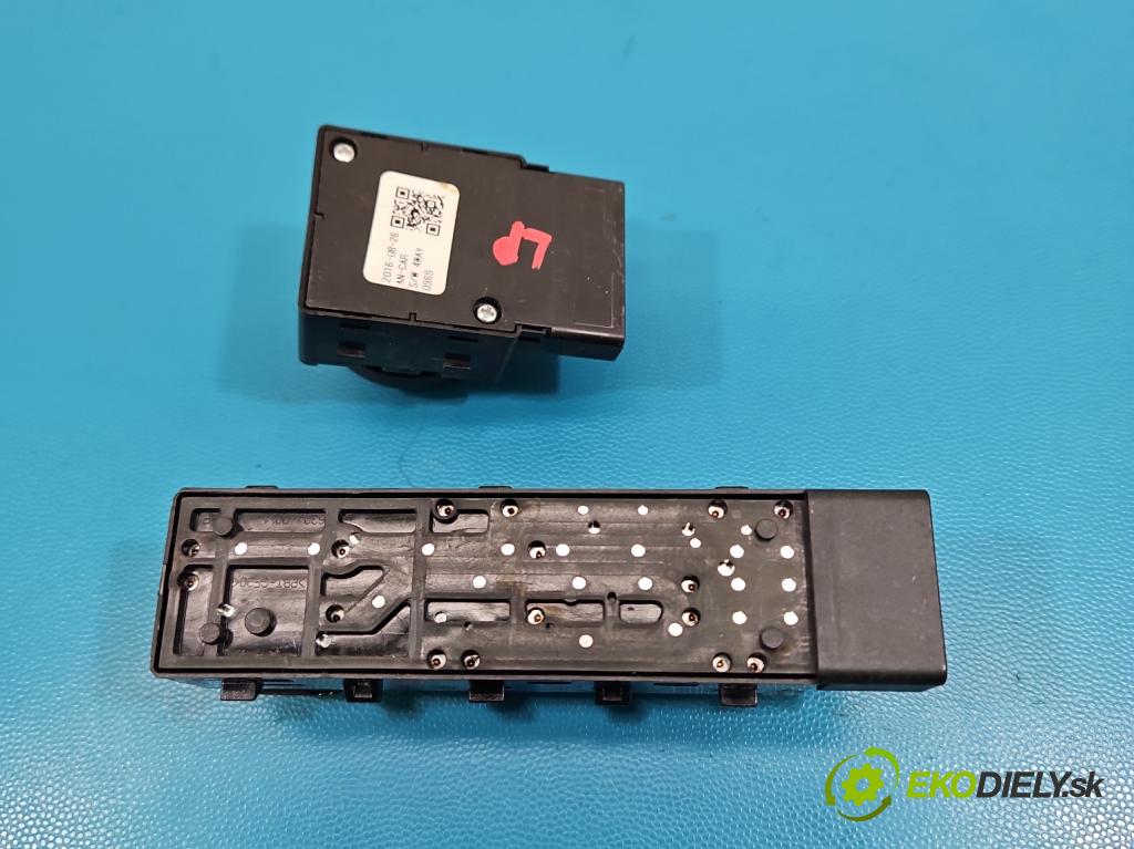 Hyundai Santa Fe III 2012–2018 2.4 GDI 190 HP automatic 140 kW 2359 cm3 5- prepínač ostatné 2250008