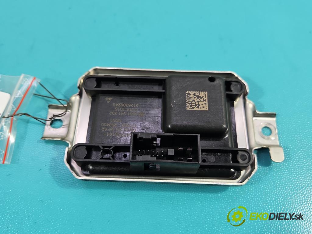 Mercedes A W177 2018- 2.0 T 306KM automatic 225 kW 1991 cm3 4- riadiaca jednotka ostatné A2479001416