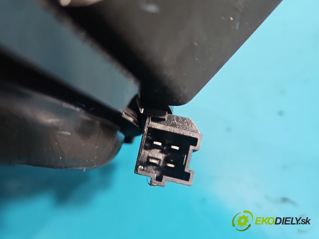 Mercedes A W177 2018- 2.0 T 306KM automatic 225 kW 1991 cm3 4- Subwoofer: A2478203702 (Audio zařízení)